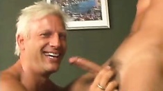 Platinum blonde dude gives felatio to sexy twink Casper 